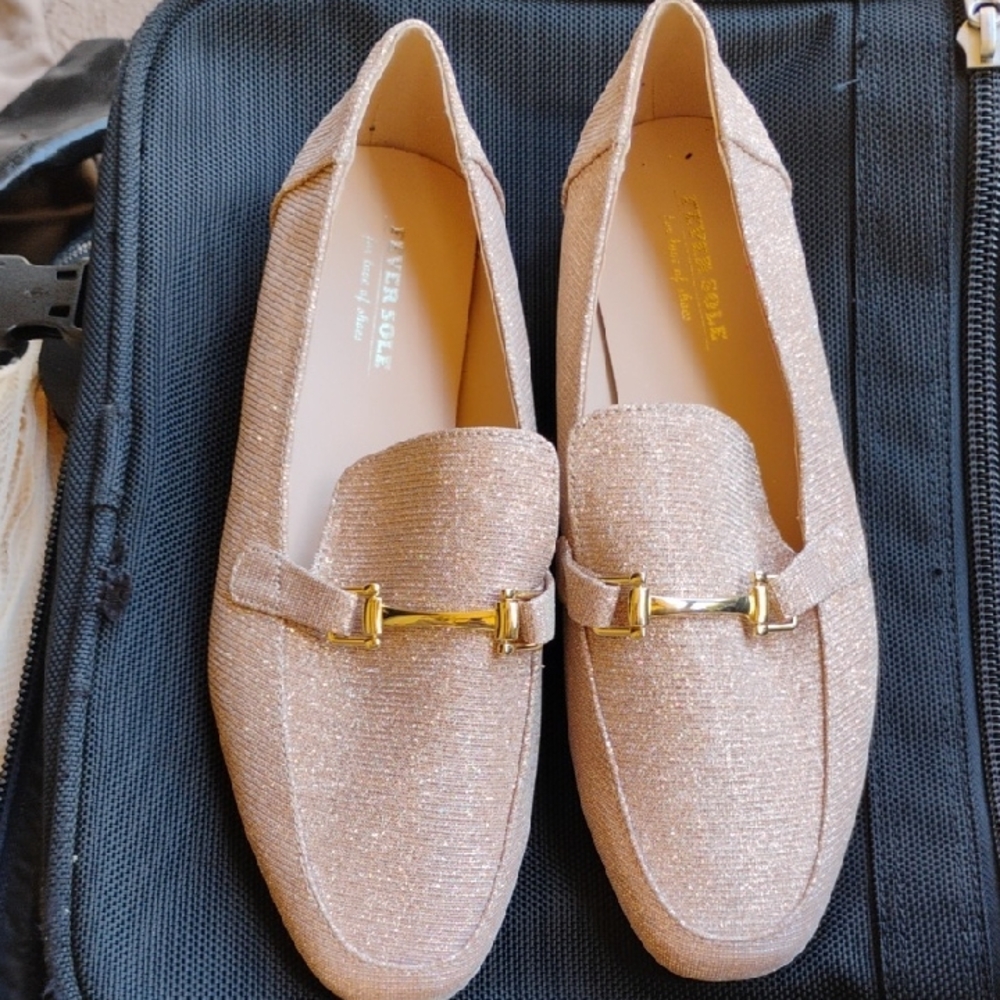 Fever sole Gold Women's Loafers Size 42